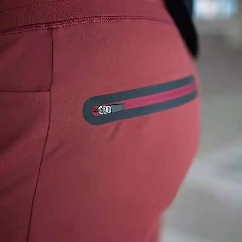 Lyft Performance Joggers – Black